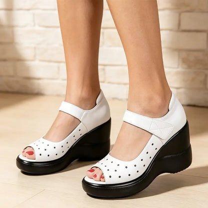 【35-40】Sandalias de moda con plataforma y suela de cuña, con aberturas y transpirables.